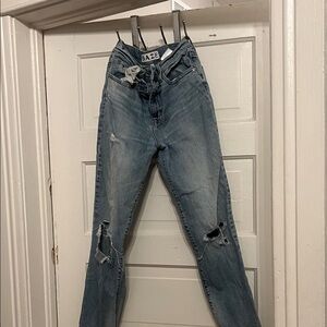 Daze Women's Relaxed Fit Boyfriend Jeans in Blue